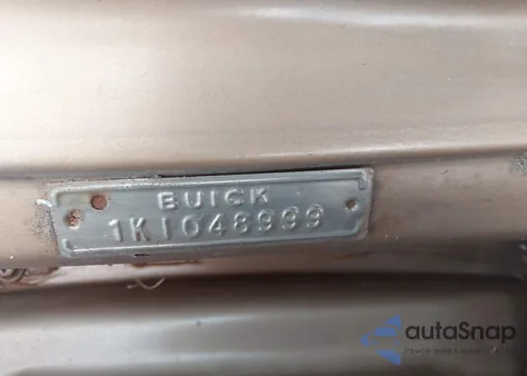 1964 Buick Special z USA, uszkodzony, nr VIN 1K1048999